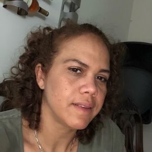 Meet your Posher, Miriam